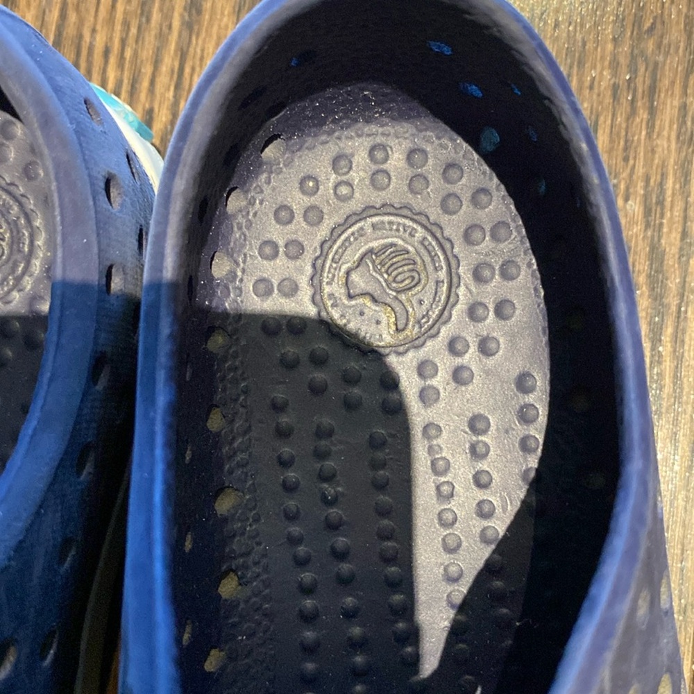 Native Jefferson Shoes - Picture 5 of 7
